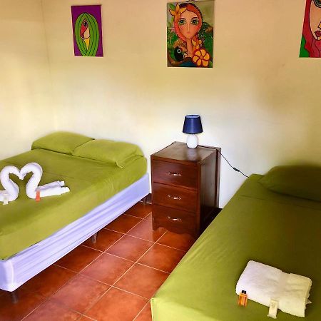 Casa Lula Leon Hostal 외부 사진