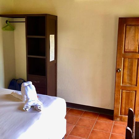 Casa Lula Leon Hostal 외부 사진