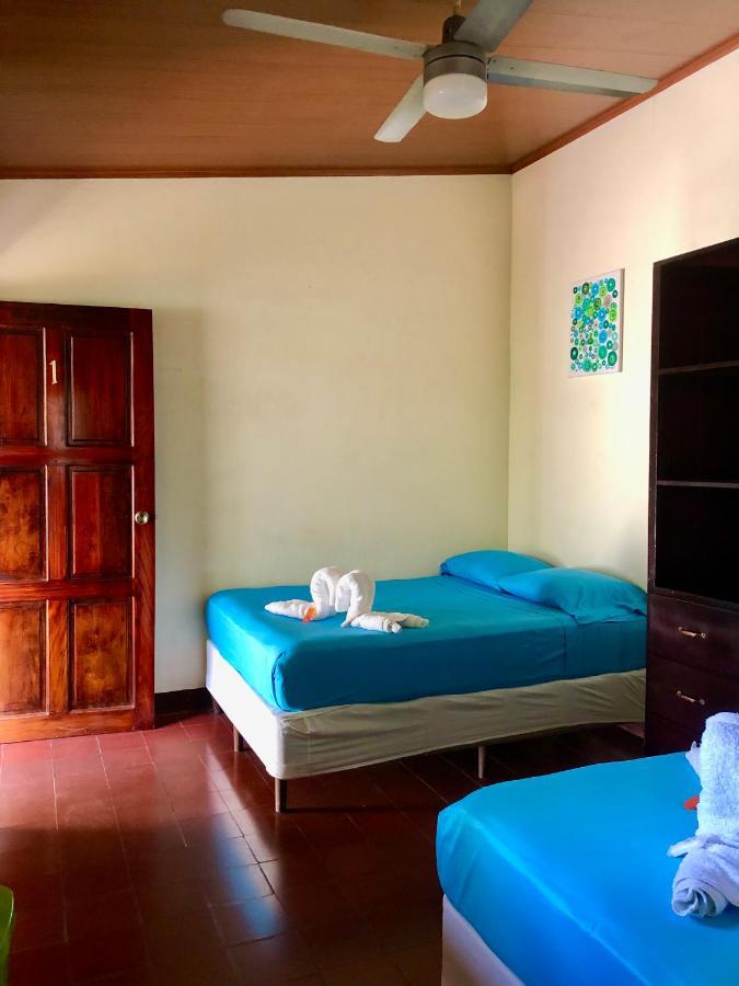 Casa Lula Leon Hostal 외부 사진