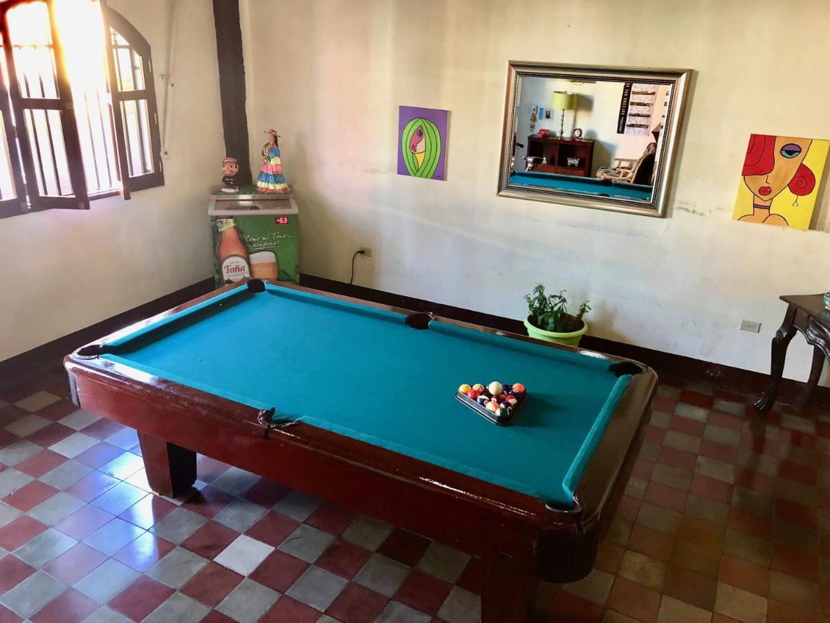 Casa Lula Leon Hostal 외부 사진