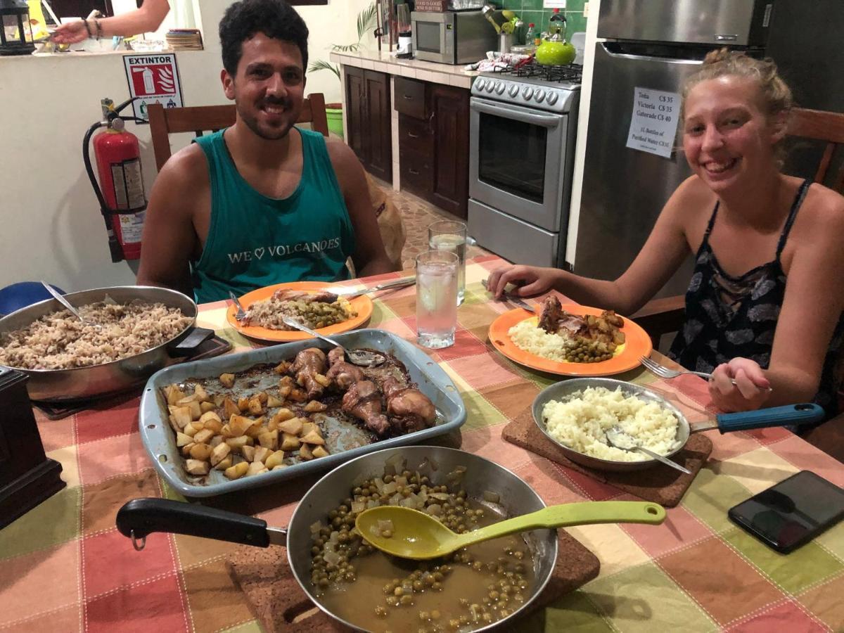Casa Lula Leon Hostal 외부 사진